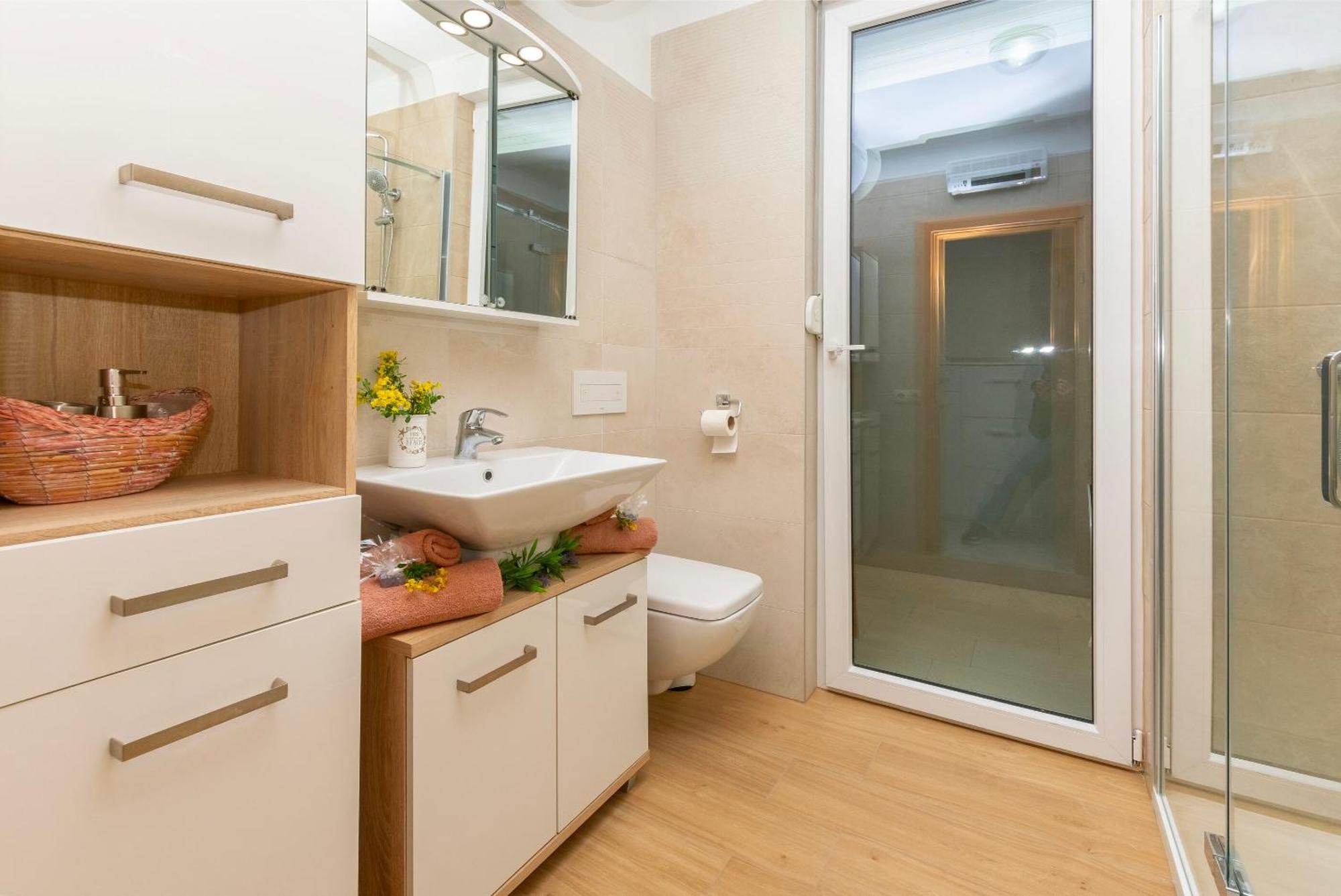 Apartment Ivanka Омиш Экстерьер фото