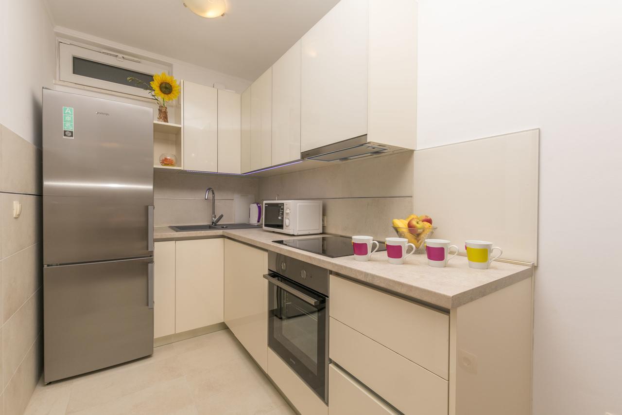 Apartment Ivanka Омиш Экстерьер фото